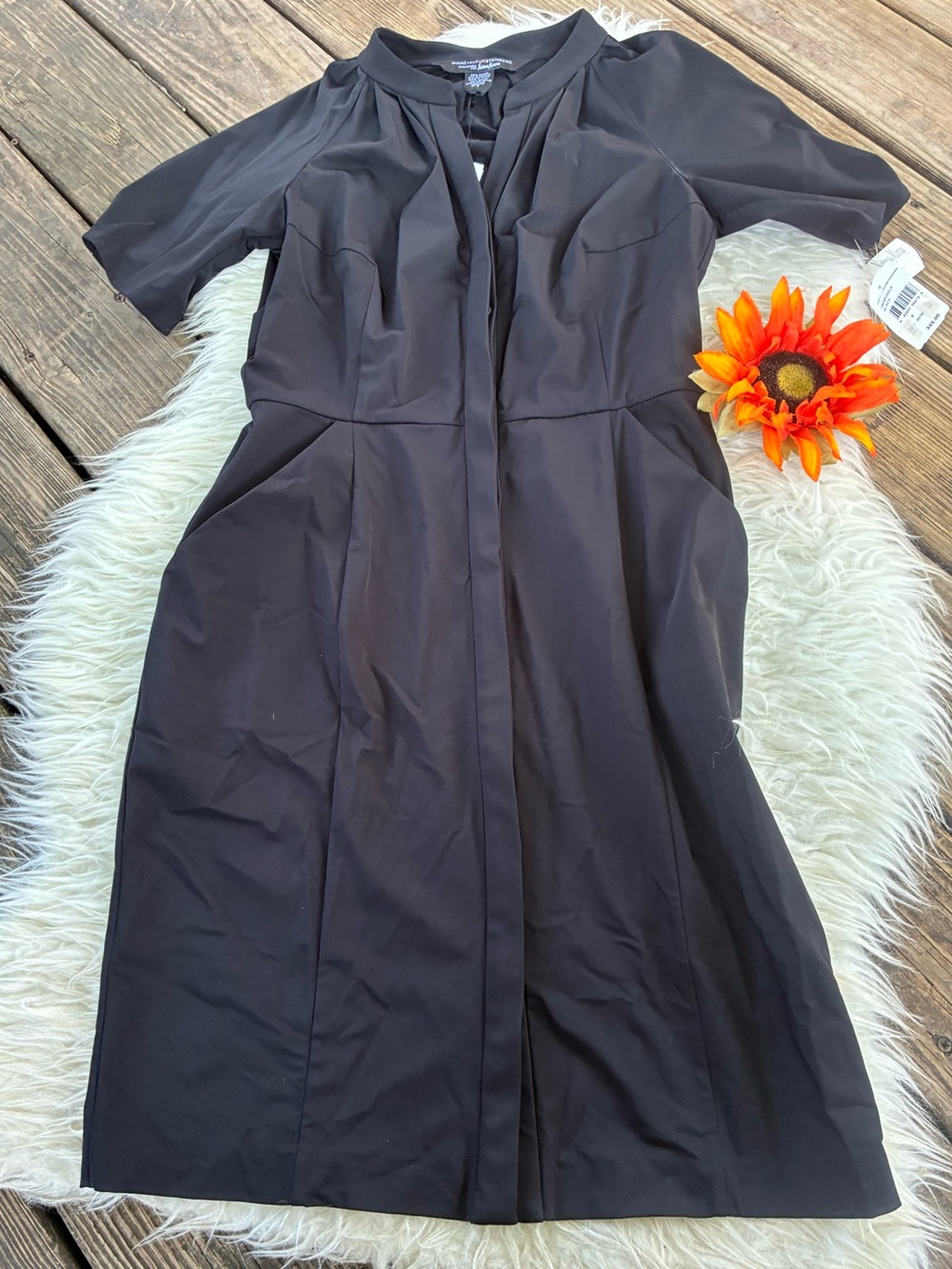 🌺NWT VINTAGE  $345 DVF black button down dress 🌺
